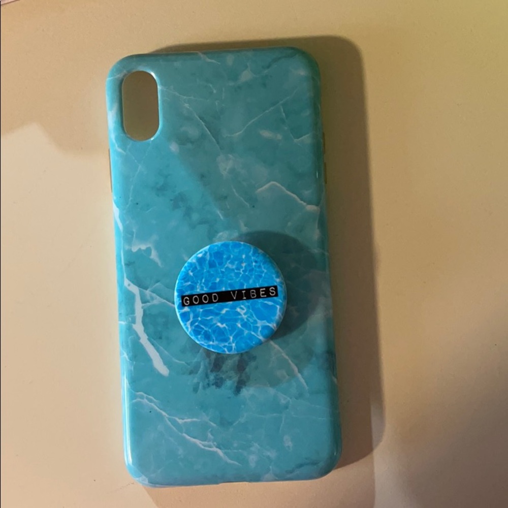 iPhone XS Max blue  Casely case with pop socket